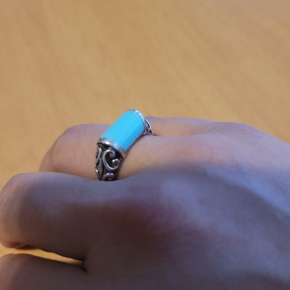 Sterling Silver 925 Scrolled Filligree Boho Ring with Turquoise Colored Inset - Picture 13 of 15